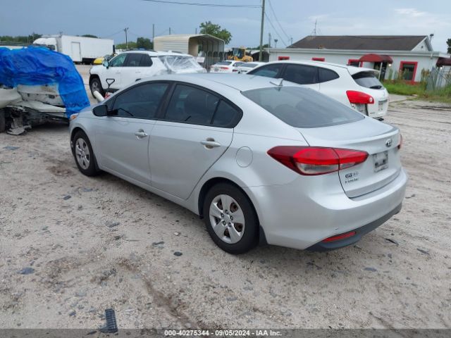 Photo 2 VIN: 3KPFK4A70HE156520 - KIA FORTE 