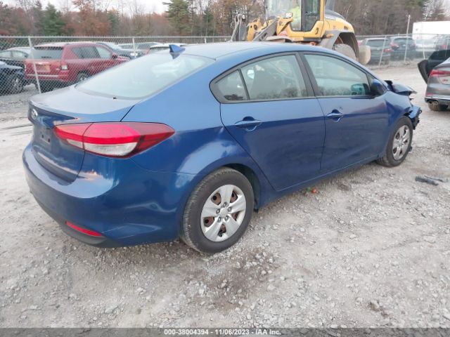 Photo 3 VIN: 3KPFK4A70JE169922 - KIA FORTE 