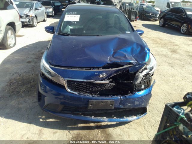 Photo 5 VIN: 3KPFK4A70JE180760 - KIA FORTE 