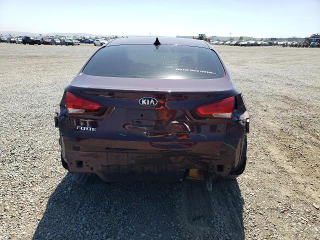 Photo 5 VIN: 3KPFK4A70JE206547 - KIA FORTE LX 