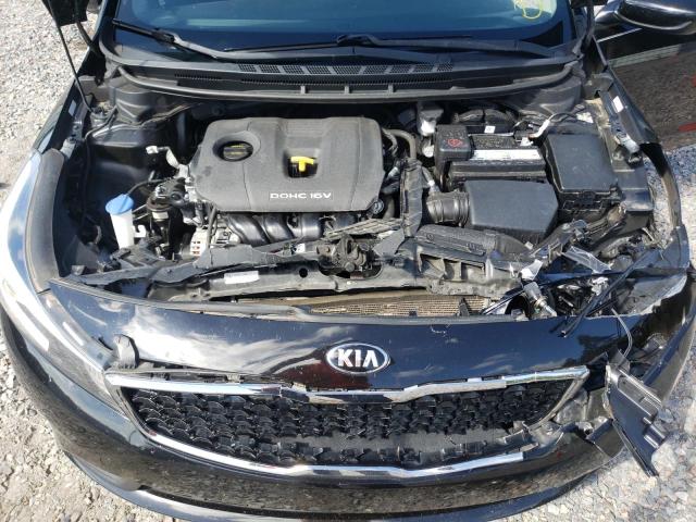 Photo 6 VIN: 3KPFK4A70JE210064 - KIA FORTE LX 