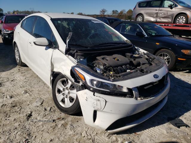 Photo 0 VIN: 3KPFK4A70JE212011 - KIA FORTE LX 