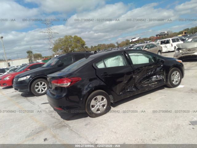 Photo 3 VIN: 3KPFK4A70JE214602 - KIA FORTE 