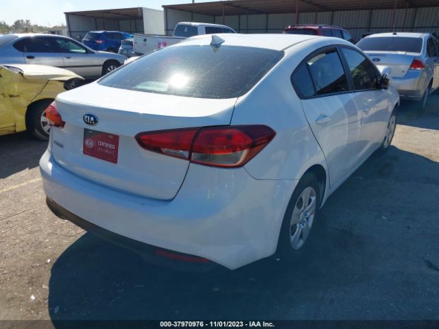 Photo 3 VIN: 3KPFK4A70JE238768 - KIA FORTE 