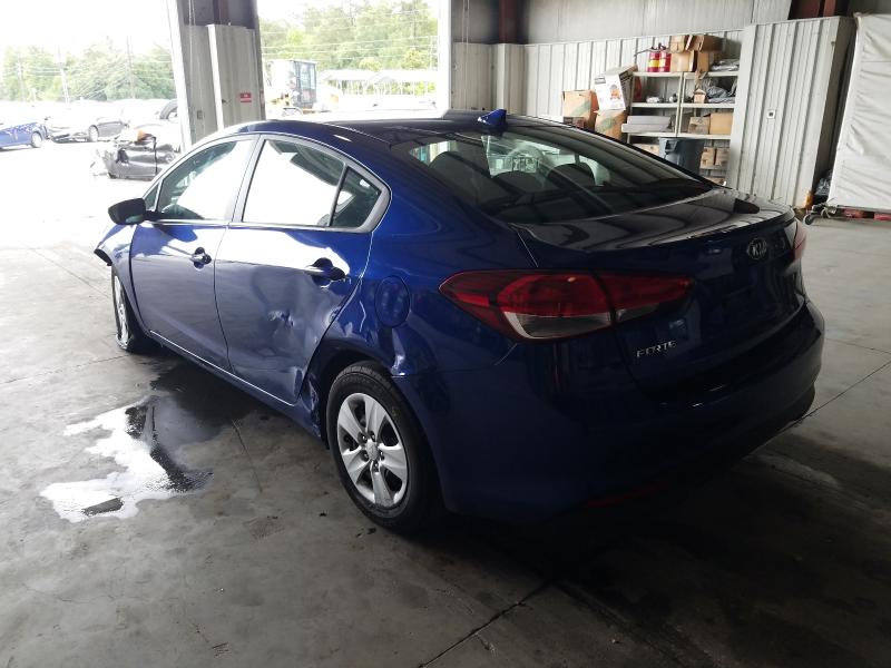 Photo 1 VIN: 3KPFK4A70JE258681 - KIA FORTE LX 