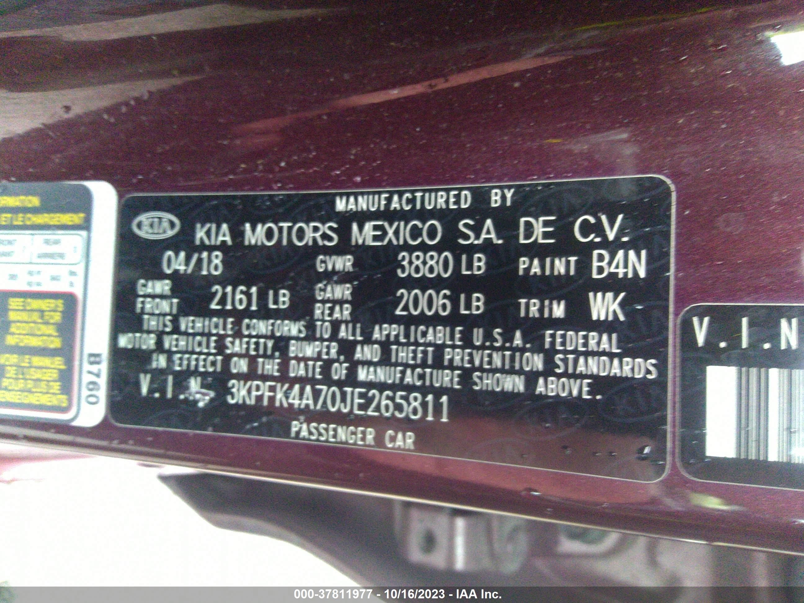 Photo 8 VIN: 3KPFK4A70JE265811 - KIA FORTE 