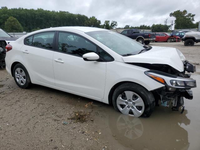 Photo 3 VIN: 3KPFK4A70JE268997 - KIA FORTE LX 