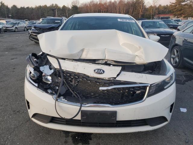 Photo 4 VIN: 3KPFK4A70JE275447 - KIA FORTE 