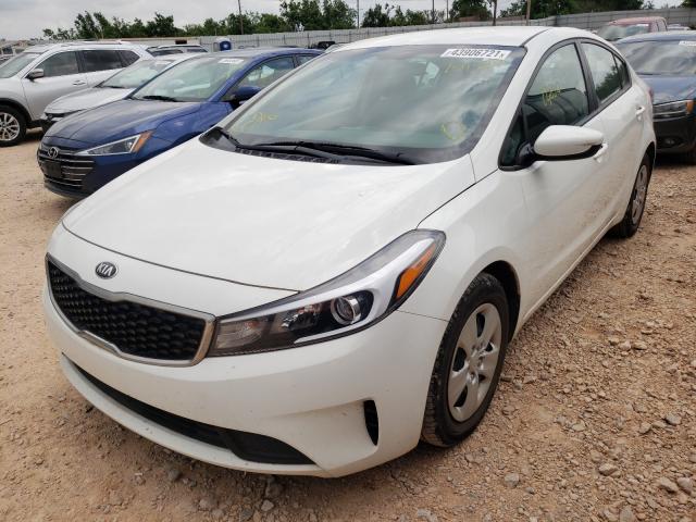 Photo 1 VIN: 3KPFK4A70JE284889 - KIA FORTE LX 