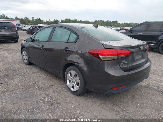 Photo 2 VIN: 3KPFK4A71HE013950 - KIA FORTE 