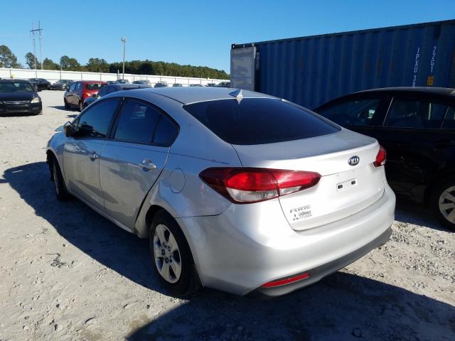 Photo 2 VIN: 3KPFK4A71HE040713 - KIA FORTE LX 