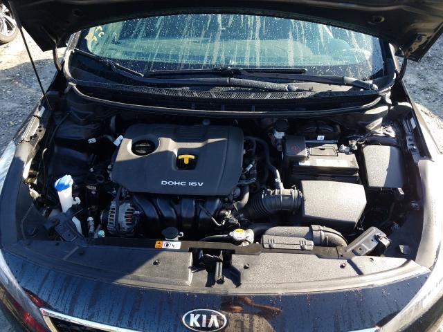 Photo 6 VIN: 3KPFK4A71HE047063 - KIA FORTE LX 