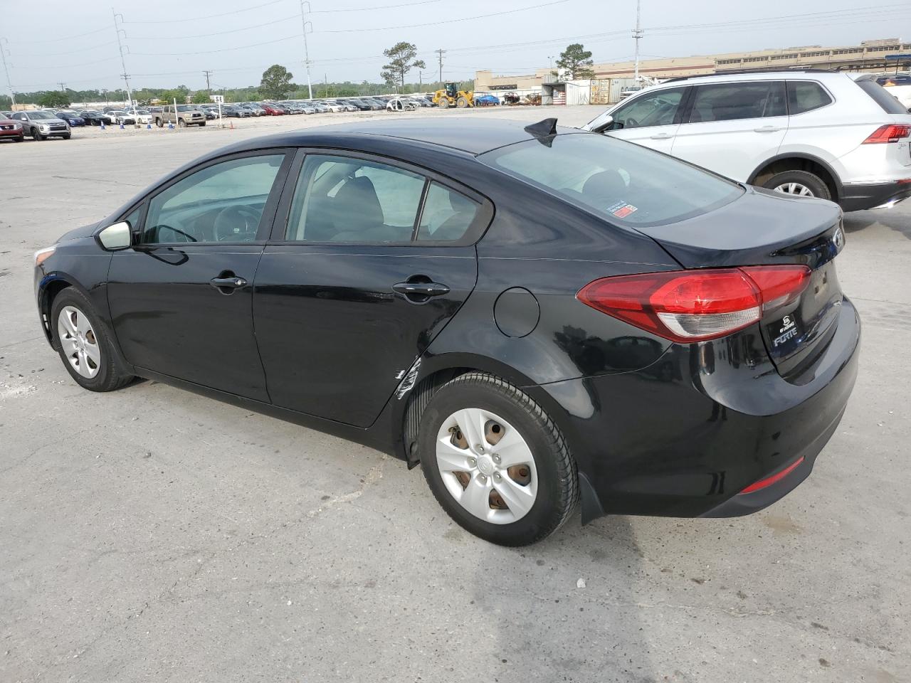 Photo 1 VIN: 3KPFK4A71HE056409 - KIA FORTE 