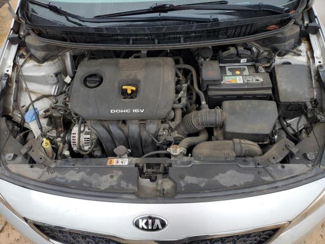 Photo 10 VIN: 3KPFK4A71HE084288 - KIA FORTE LX 