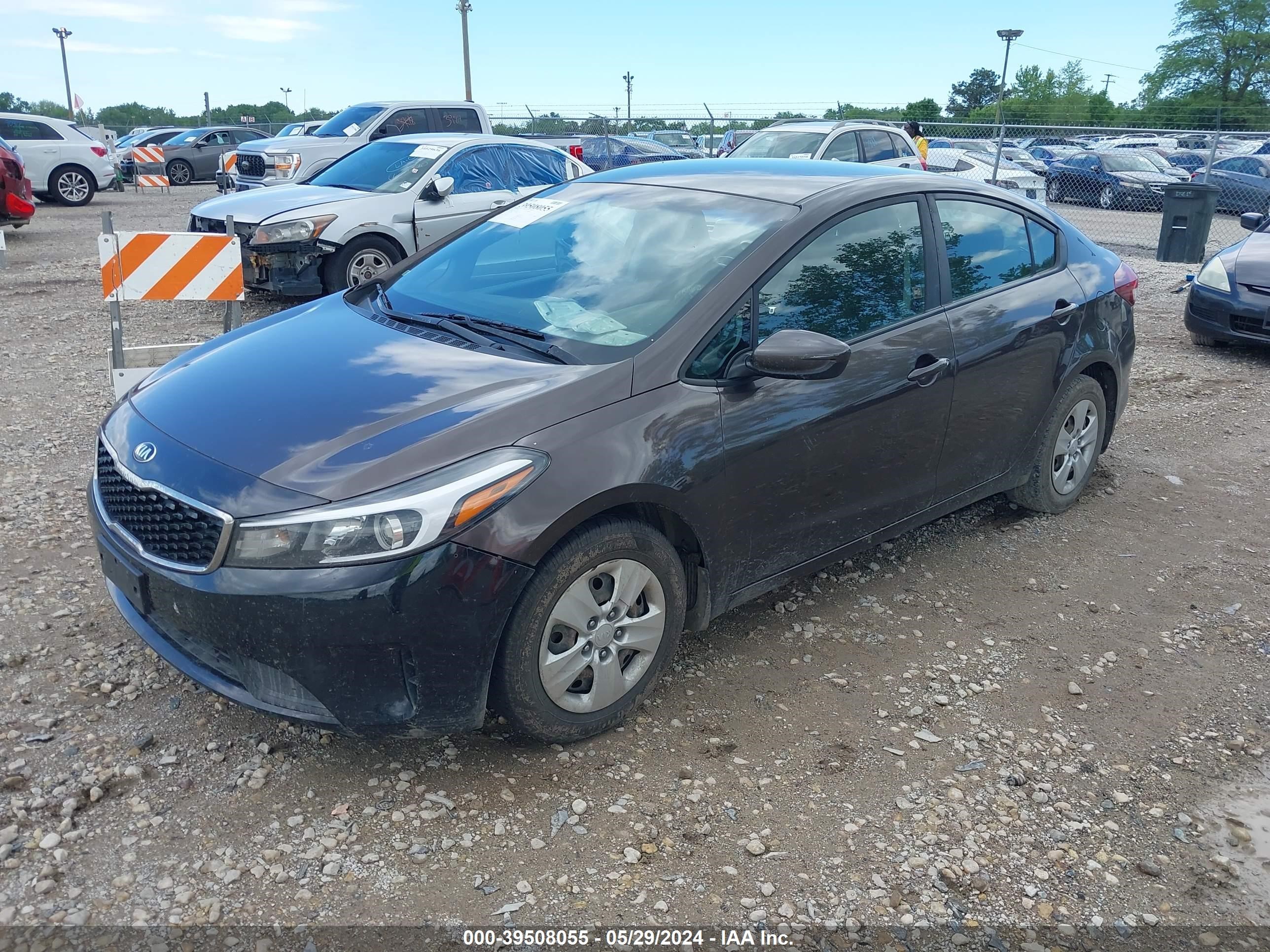 Photo 1 VIN: 3KPFK4A71HE085201 - KIA FORTE 