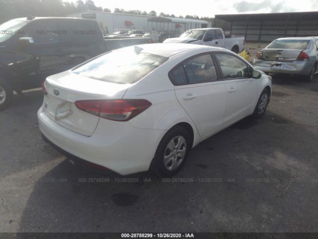 Photo 3 VIN: 3KPFK4A71HE097011 - KIA FORTE 