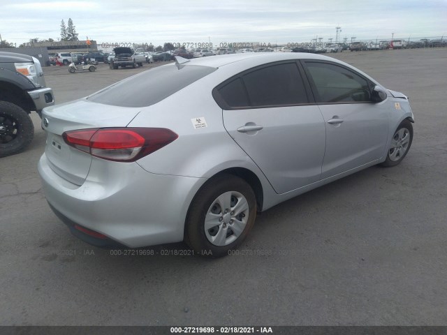 Photo 3 VIN: 3KPFK4A71HE112672 - KIA FORTE 