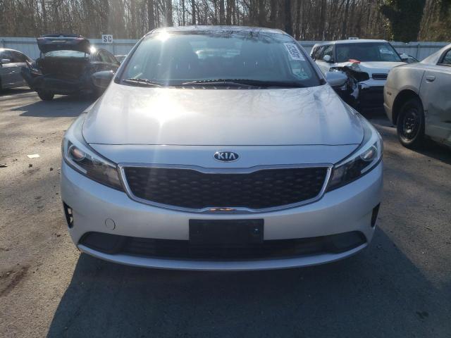 Photo 4 VIN: 3KPFK4A71HE127169 - KIA FORTE LX 