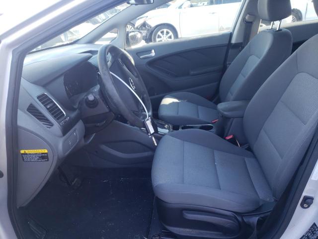 Photo 6 VIN: 3KPFK4A71HE127169 - KIA FORTE LX 