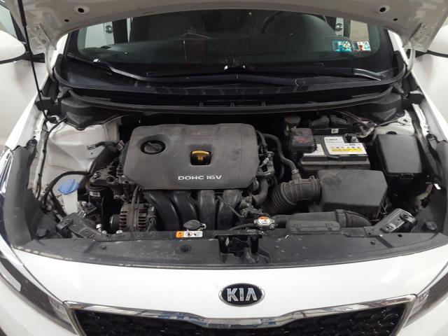 Photo 6 VIN: 3KPFK4A71HE134414 - KIA FORTE 