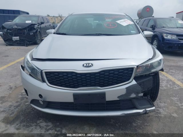 Photo 5 VIN: 3KPFK4A71HE152203 - KIA FORTE 