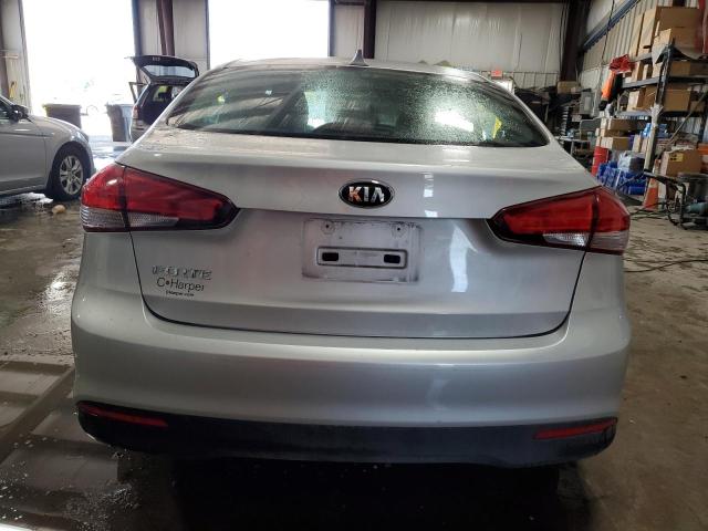 Photo 5 VIN: 3KPFK4A71HE153903 - KIA FORTE LX 