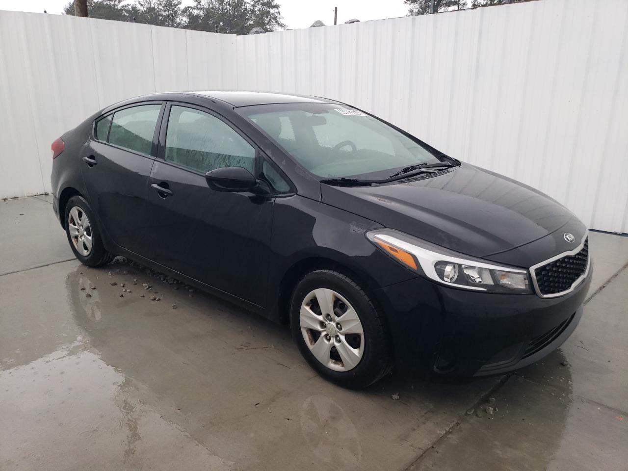 Photo 3 VIN: 3KPFK4A71HE157840 - KIA FORTE 