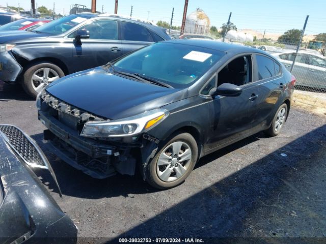 Photo 1 VIN: 3KPFK4A71JE167080 - KIA FORTE 