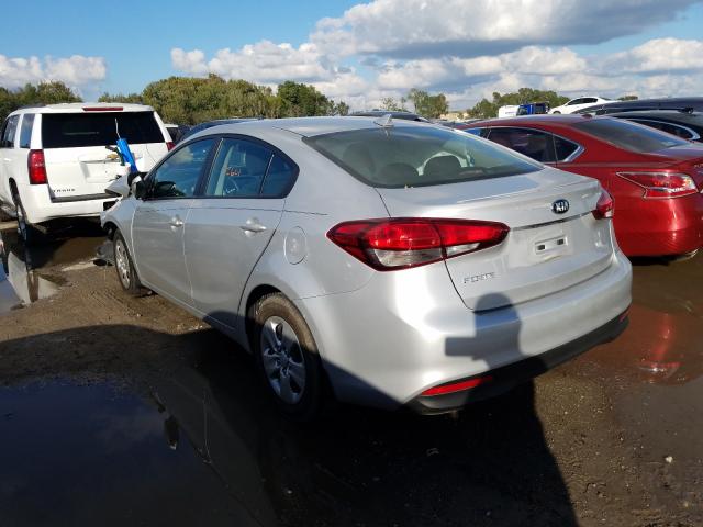 Photo 2 VIN: 3KPFK4A71JE169475 - KIA FORTE LX 