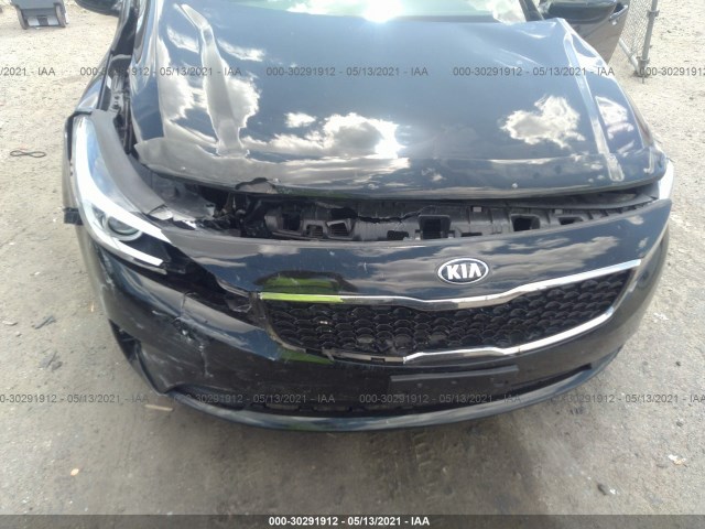 Photo 5 VIN: 3KPFK4A71JE175129 - KIA FORTE 