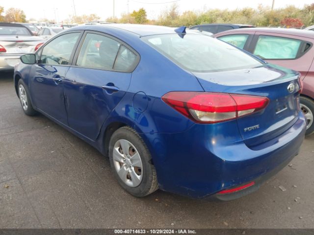 Photo 2 VIN: 3KPFK4A71JE179245 - KIA FORTE 