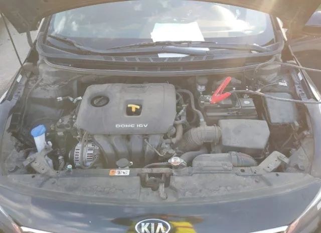 Photo 9 VIN: 3KPFK4A71JE179598 - KIA FORTE 