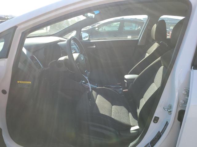 Photo 6 VIN: 3KPFK4A71JE180167 - KIA FORTE LX 