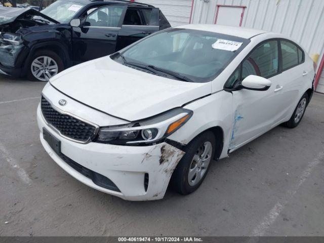 Photo 1 VIN: 3KPFK4A71JE182033 - KIA FORTE 