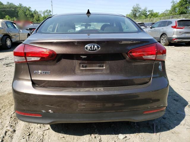 Photo 5 VIN: 3KPFK4A71JE185630 - KIA FORTE LX 