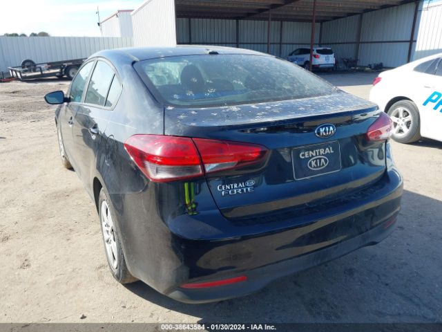 Photo 2 VIN: 3KPFK4A71JE219033 - KIA FORTE 