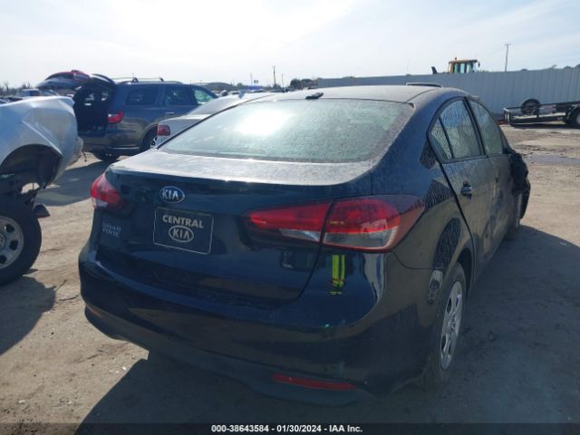 Photo 3 VIN: 3KPFK4A71JE219033 - KIA FORTE 