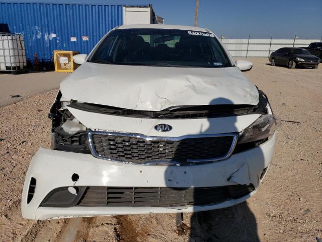 Photo 4 VIN: 3KPFK4A71JE230811 - KIA FORTE 