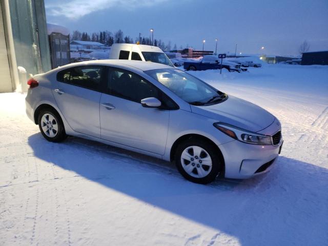 Photo 3 VIN: 3KPFK4A71JE234373 - KIA FORTE 