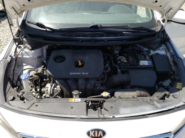 Photo 10 VIN: 3KPFK4A71JE236267 - KIA FORTE LX 