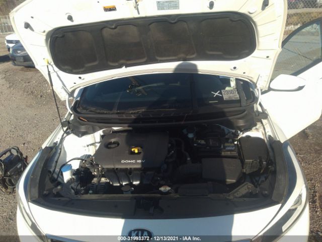 Photo 9 VIN: 3KPFK4A71JE239430 - KIA FORTE 