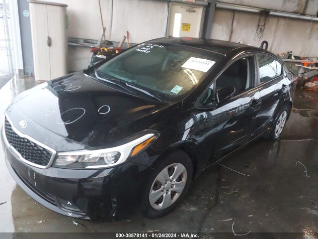 Photo 1 VIN: 3KPFK4A71JE240867 - KIA FORTE 