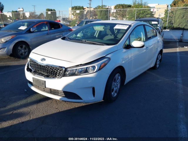 Photo 1 VIN: 3KPFK4A71JE244806 - KIA FORTE 