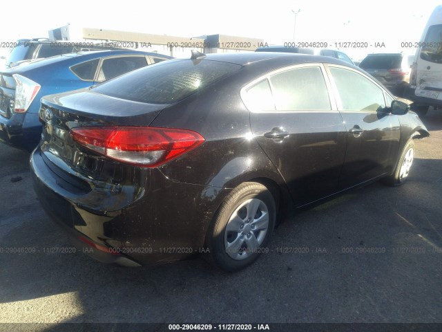 Photo 3 VIN: 3KPFK4A71JE273917 - KIA FORTE 