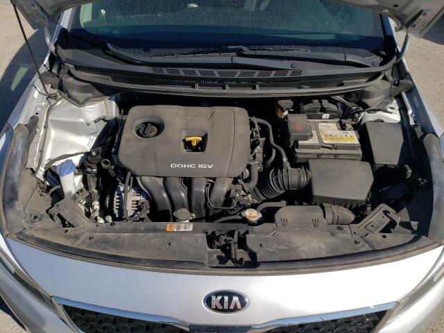 Photo 10 VIN: 3KPFK4A71JE278776 - KIA FORTE LX 