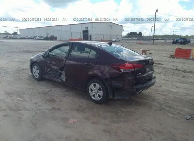 Photo 2 VIN: 3KPFK4A71JE281645 - KIA FORTE 