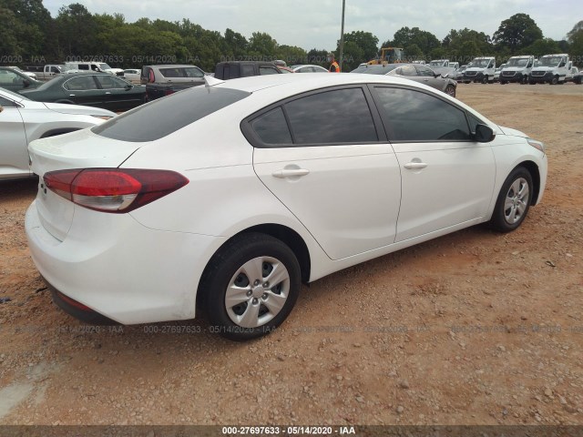 Photo 3 VIN: 3KPFK4A71JE284965 - KIA FORTE 