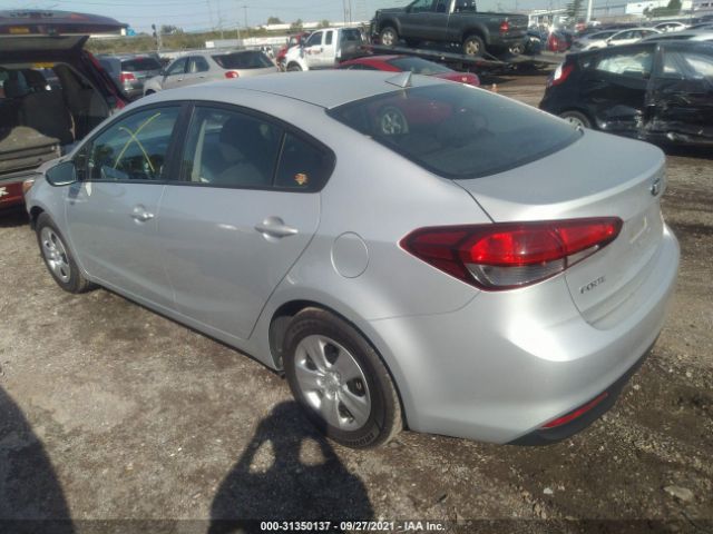 Photo 2 VIN: 3KPFK4A72HE031275 - KIA FORTE 