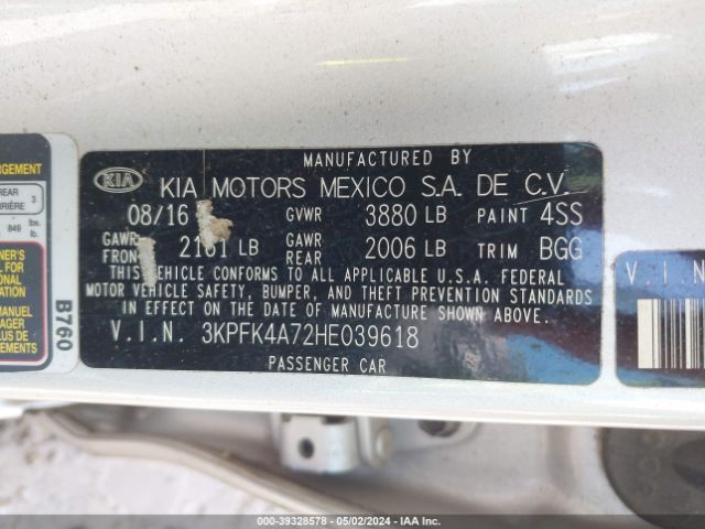 Photo 8 VIN: 3KPFK4A72HE039618 - KIA FORTE 