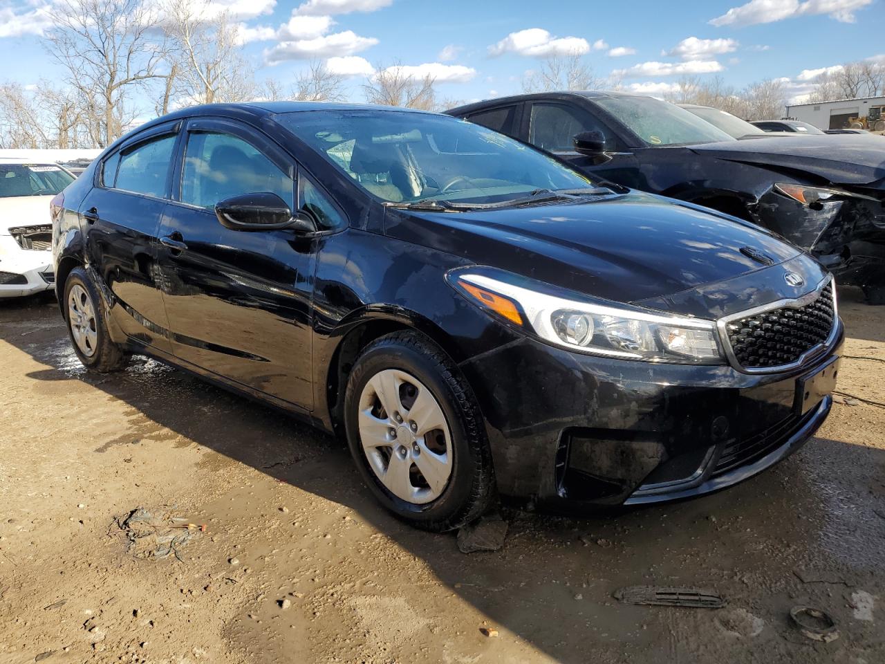 Photo 3 VIN: 3KPFK4A72HE050442 - KIA FORTE 